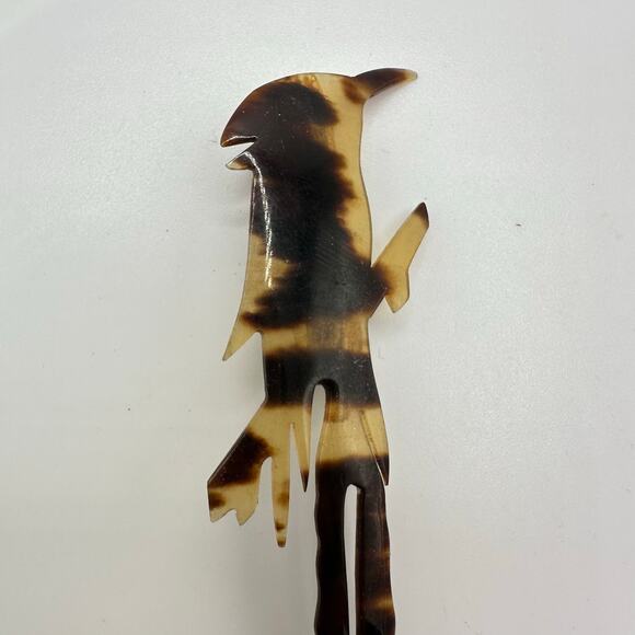 Antique vintage "faux" tortoise shell tortoiseshell carved bird brooch pin - Picture 2 of 6